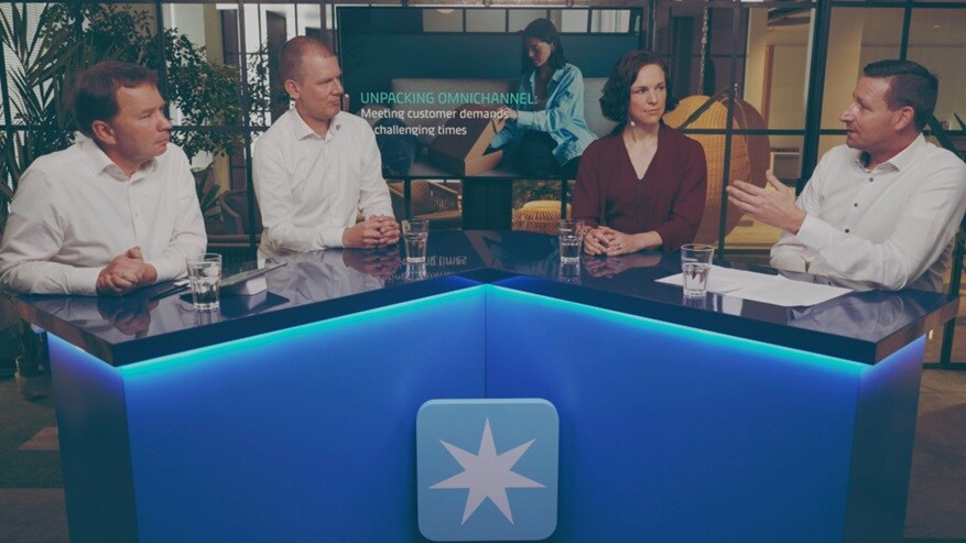 People at omnichannel webinar
