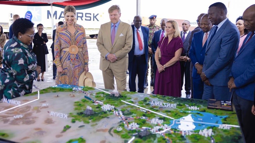 Dutch Royal couple attended the trial shipment 