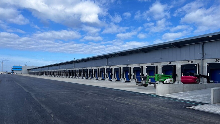 Picture of warehouse
